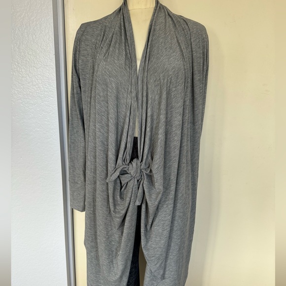 Sun protection finest light weight eco fibers made in USA designed from scratch - Picture 2 of 8